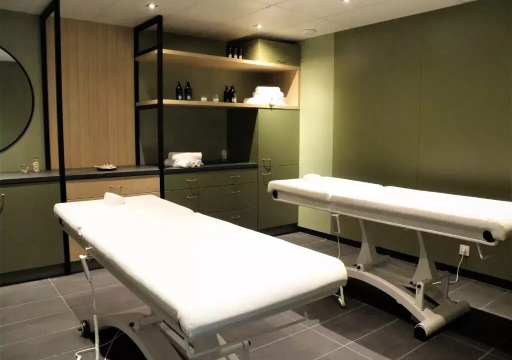 Photo of Others in Plescop