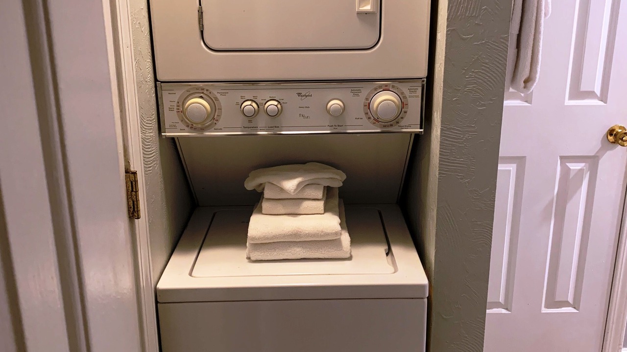 Photo of Bathroom in Garden City