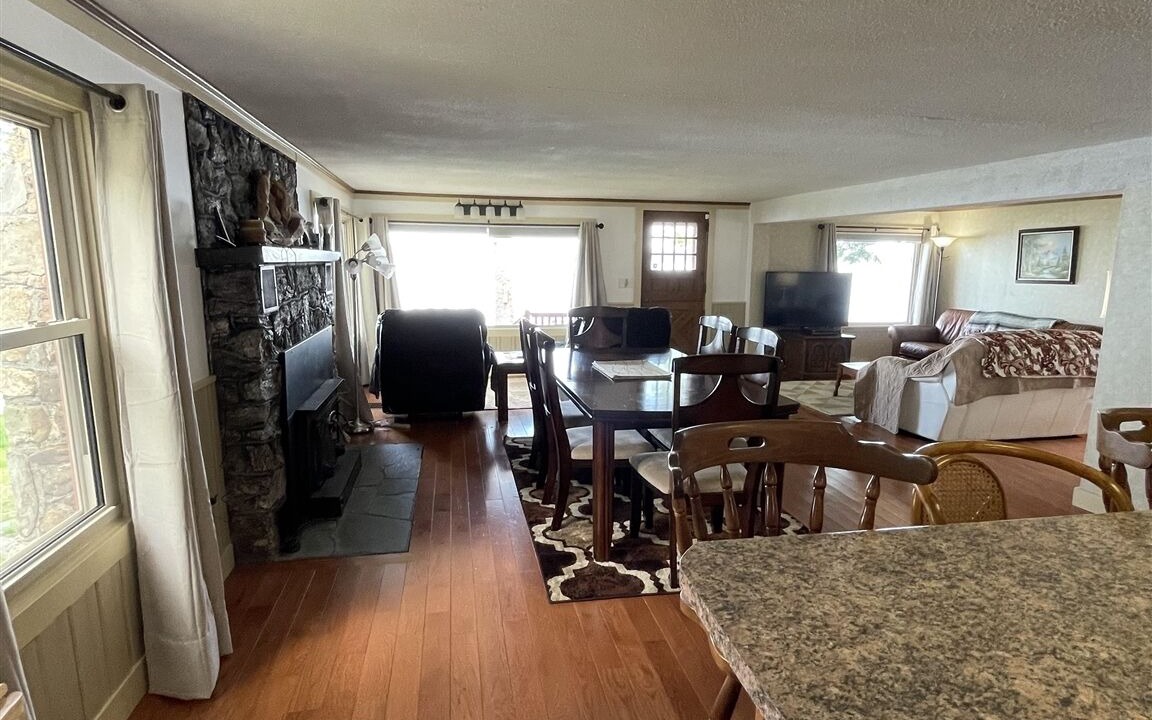 Photo of Others in Standish