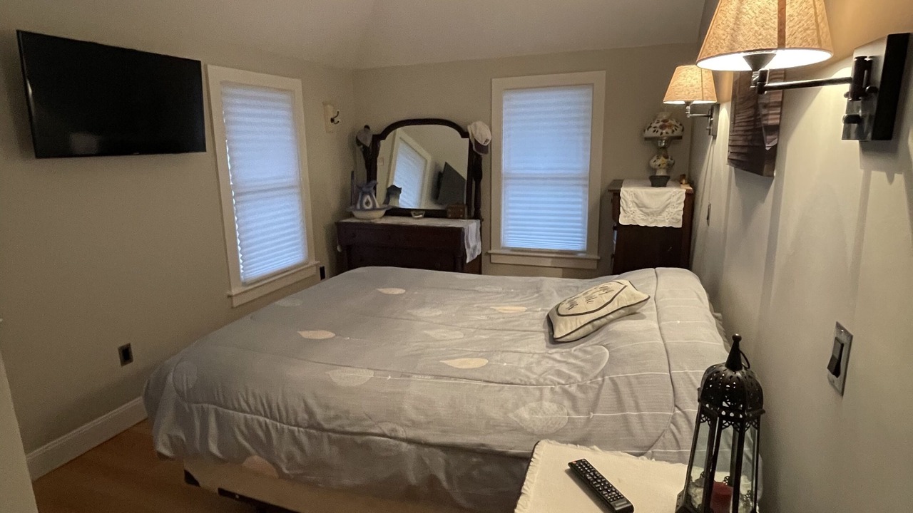 Photo of Others in Thompson's Point