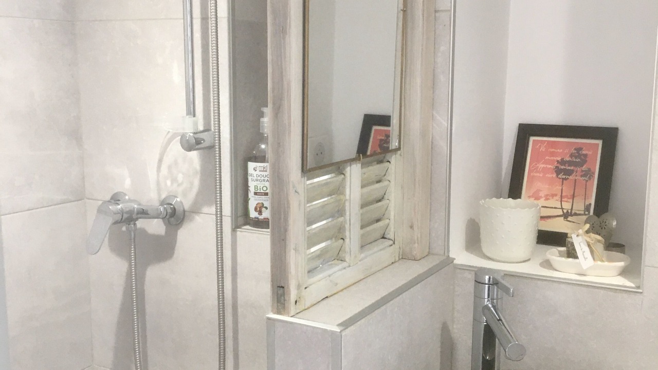 Photo of Bathroom in Arphy