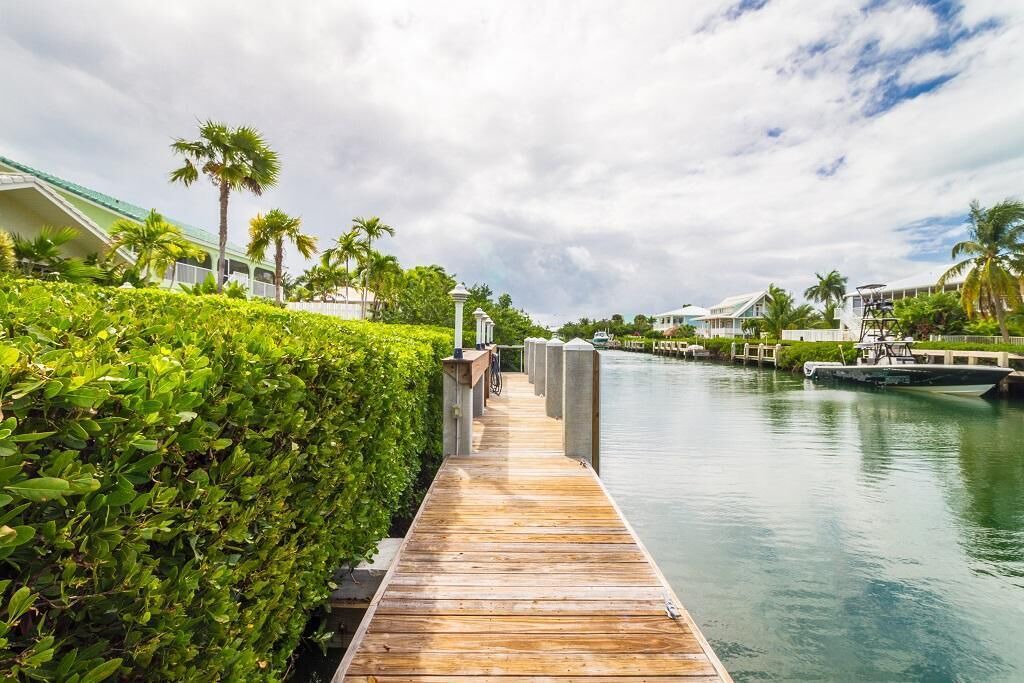 Photo of Outdoor in Coury