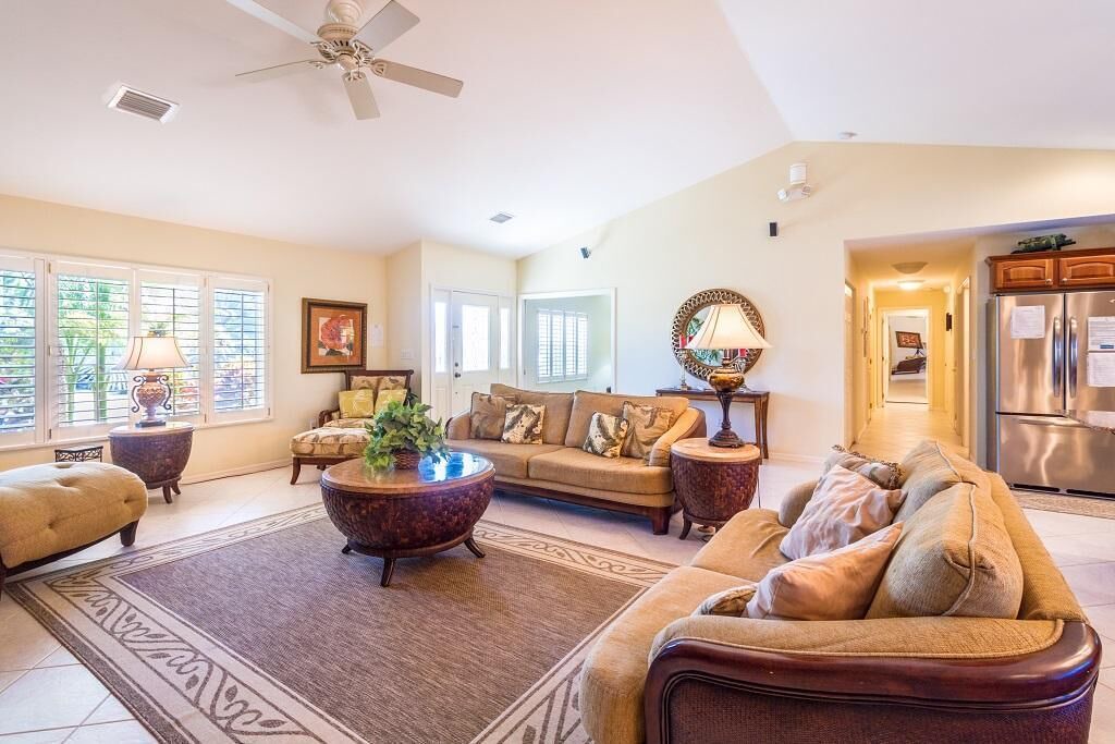 Photo of Livingroom in Coury