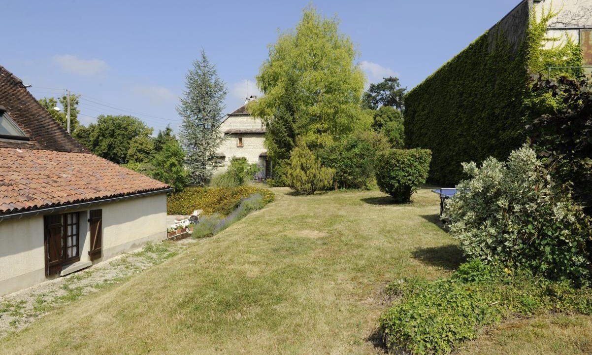 Photo of Outdoor in Bligny