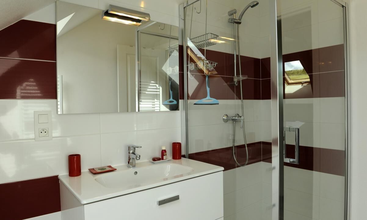 Photo of Bathroom in Noe-les-Mallets