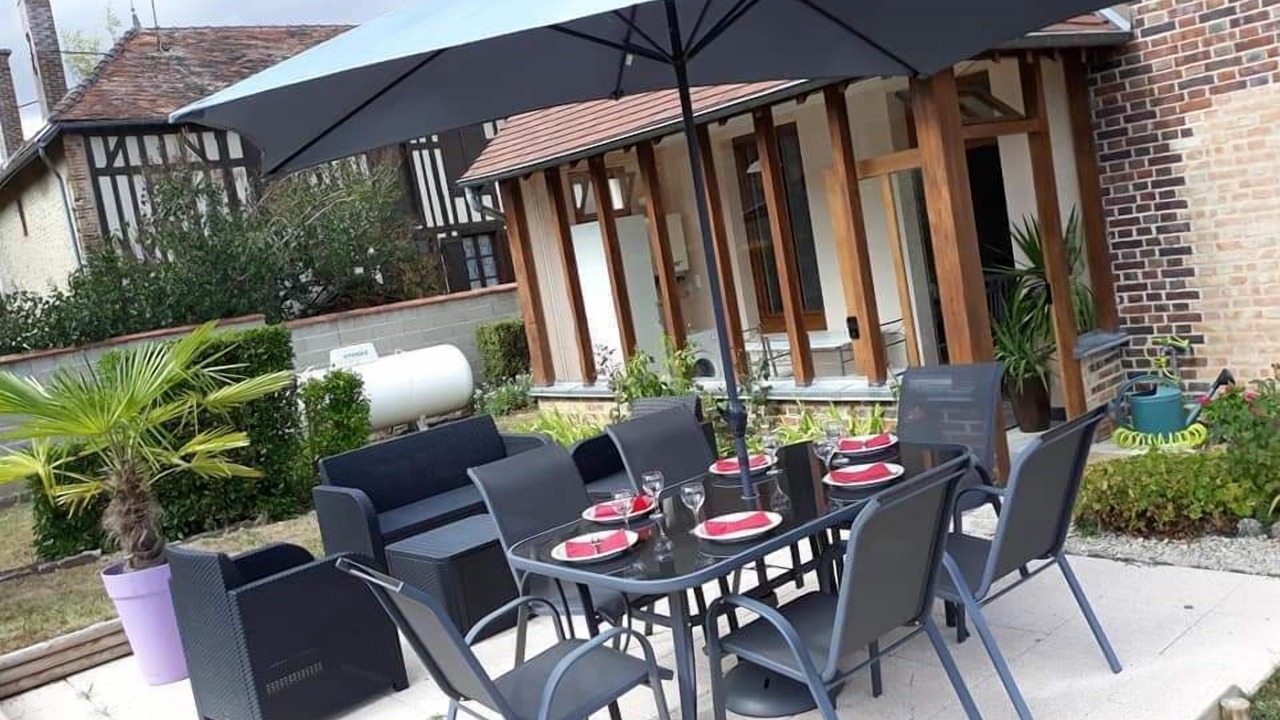 Photo of Outdoor in Pougy