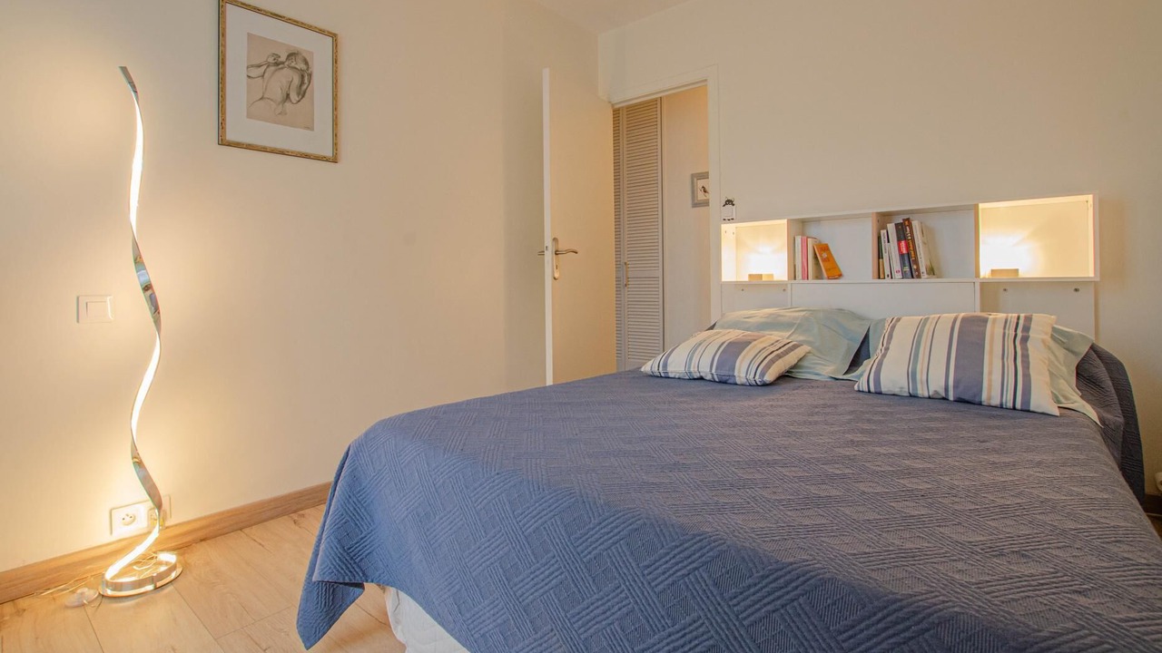 Photo of Bedroom in Old Town