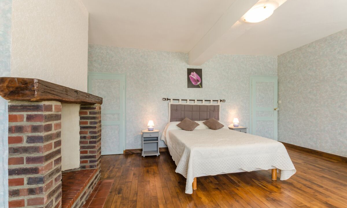 Photo of Bedroom in Chamoy