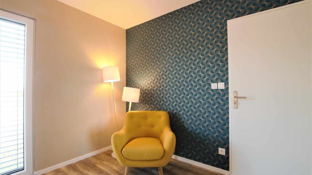 Photo of Others in Magnant