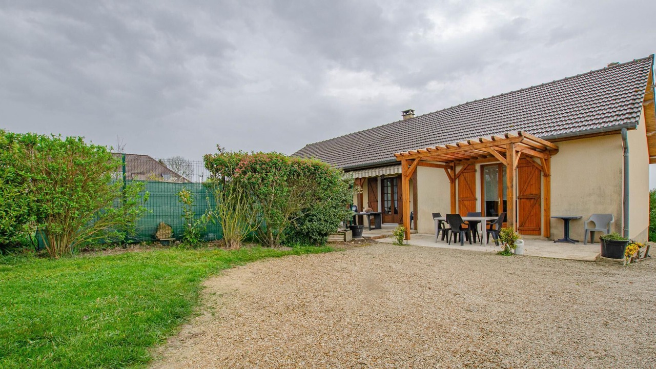 Photo of Outdoor in Laines-aux-Bois