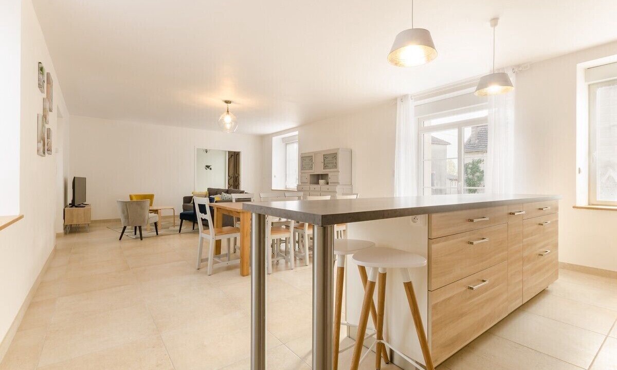 Photo of Others in Saint-Usage