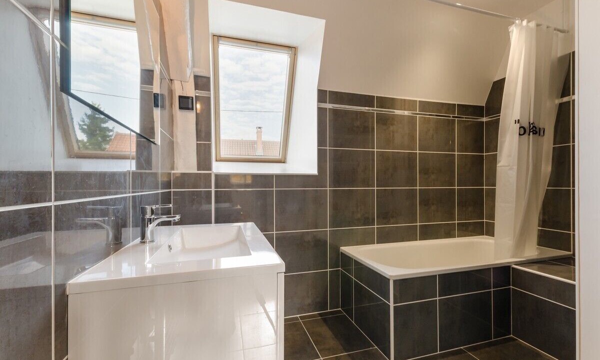 Photo of Bathroom in Saint-Usage