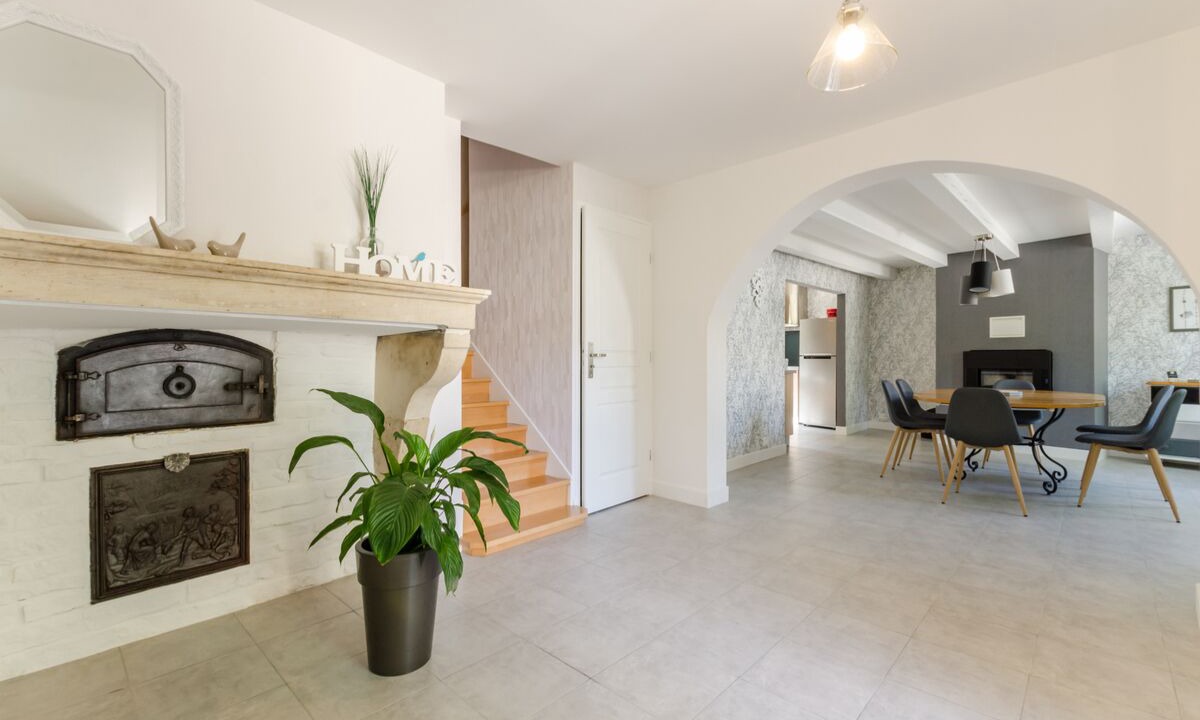 Photo of Livingroom in Dolancourt