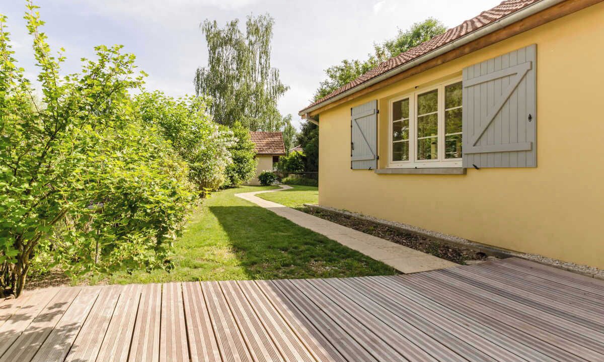 Photo of Outdoor in Dolancourt