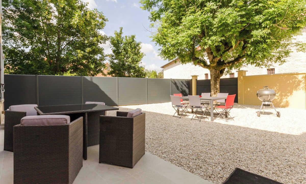 Photo of Outdoor in Dolancourt