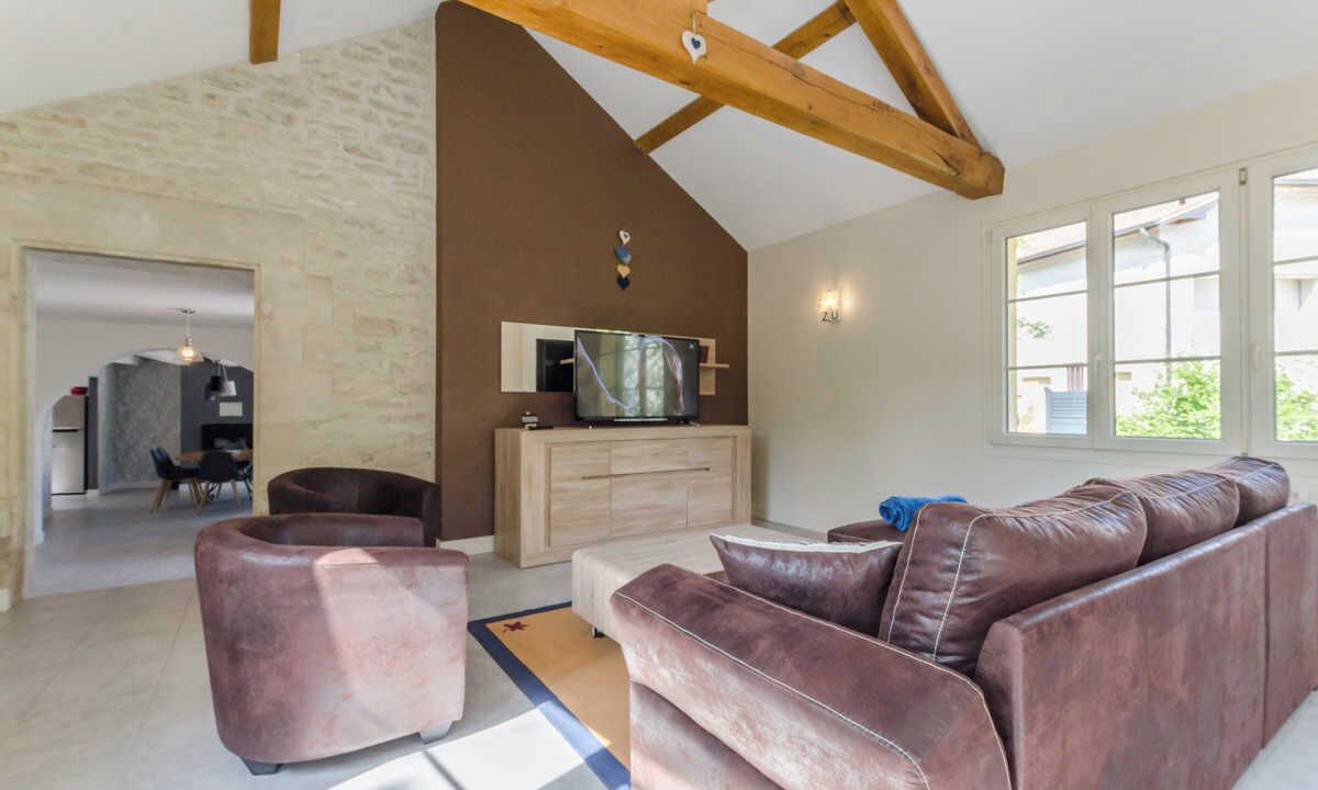 Photo of Livingroom in Dolancourt