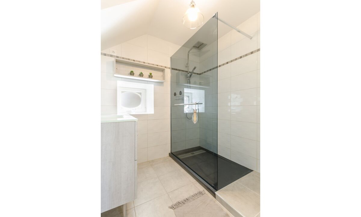 Photo of Bathroom in Dolancourt