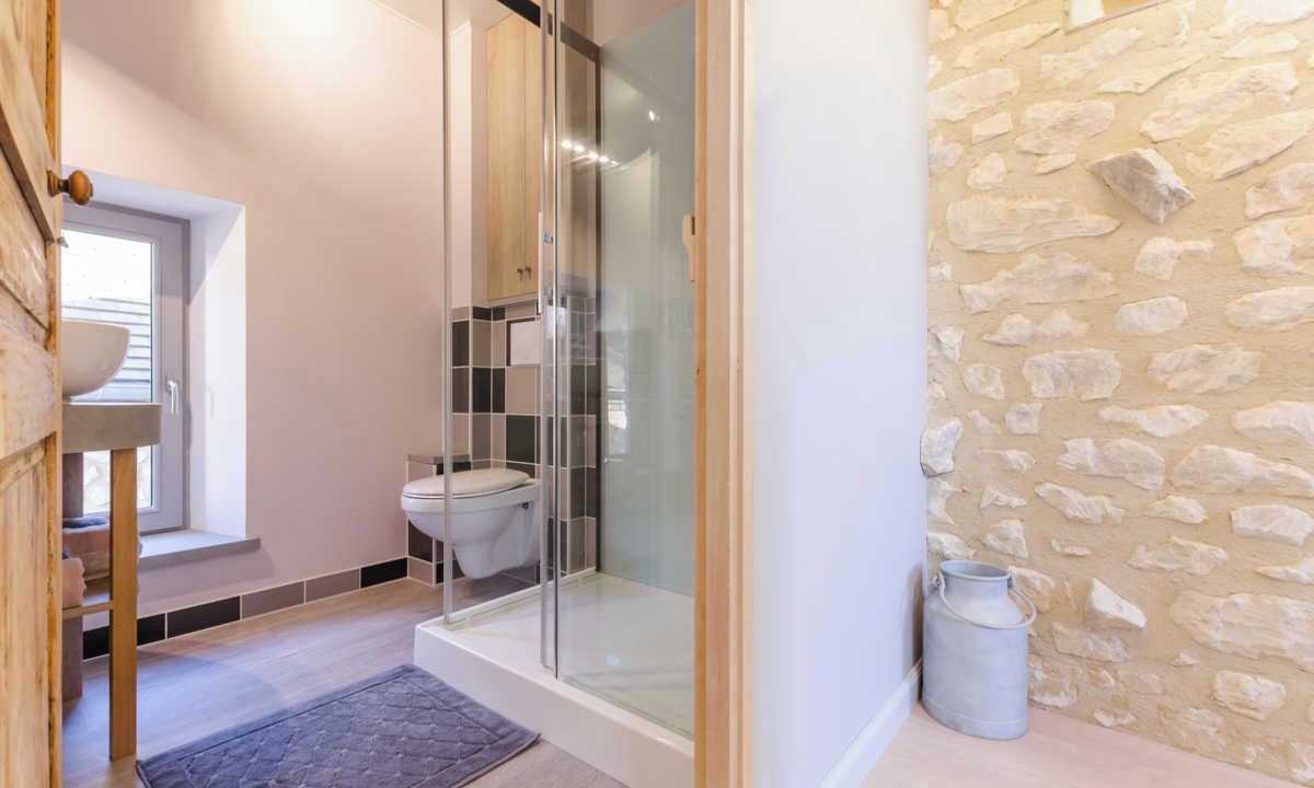 Photo of Bathroom in Estissac