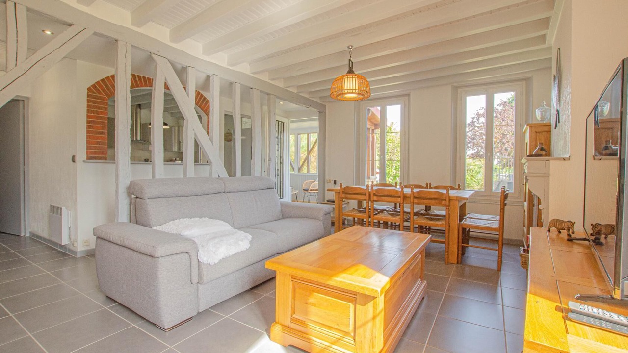 Photo of Livingroom in Le Chene