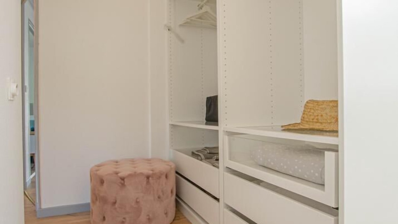 Photo of Others in Le Chene