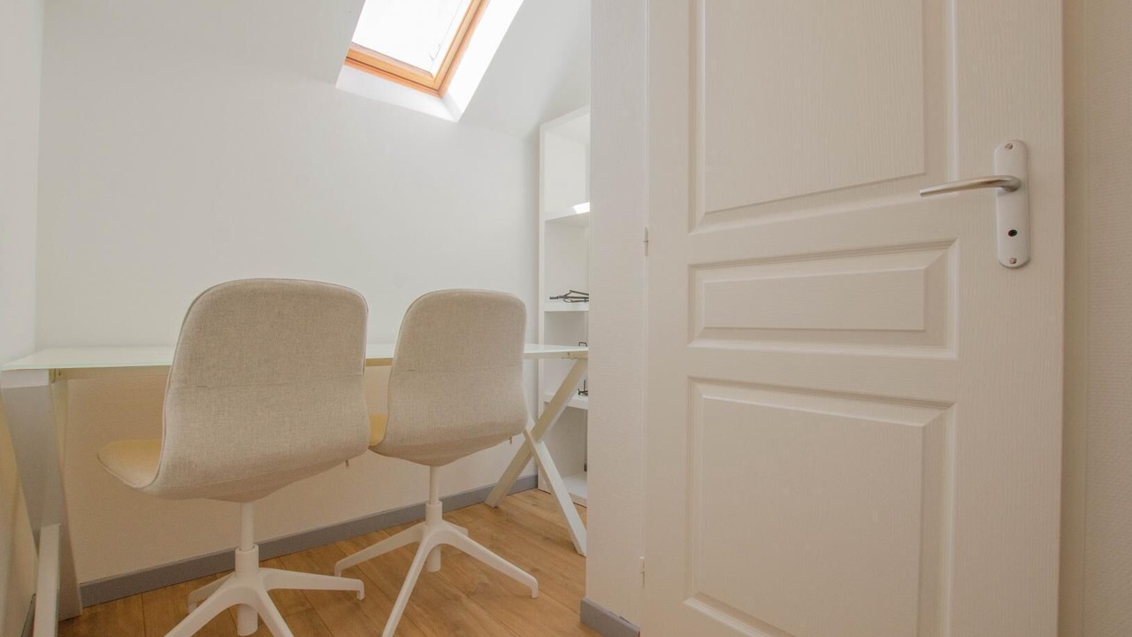 Photo of Others in Le Chene