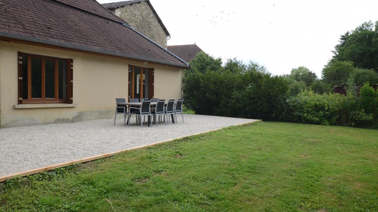Photo of Outdoor in Villy-en-Trodes
