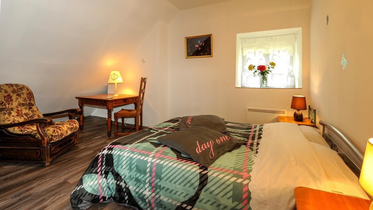 Photo of Bedroom in Spoy