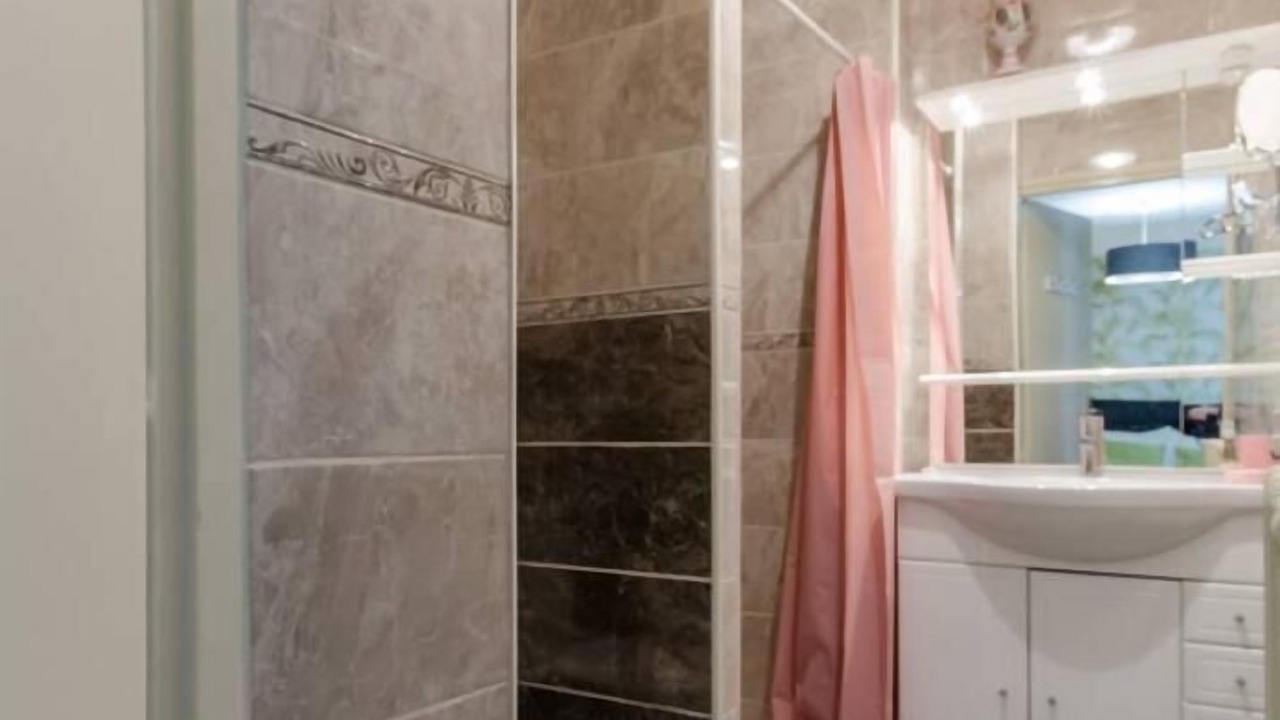 Photo of Bathroom in Vendeuvre-sur-Barse