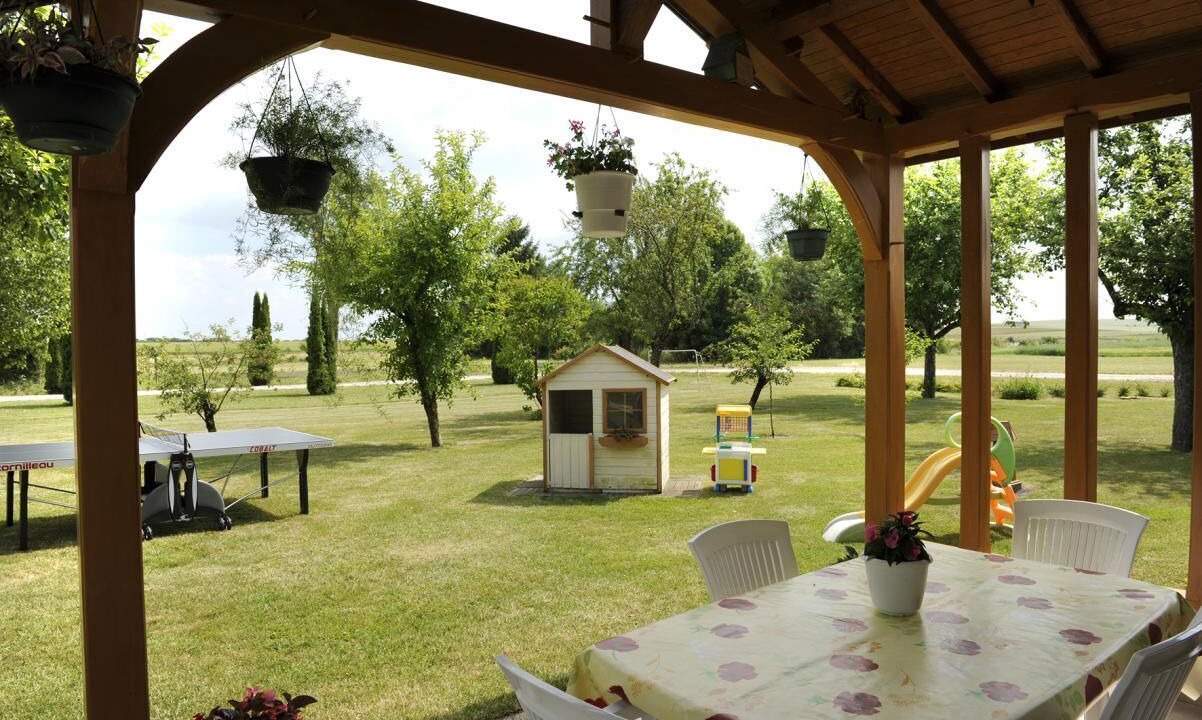 Photo of Outdoor in Rouilly-Sacey