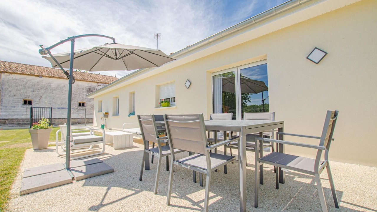 Photo of Outdoor in Coclois