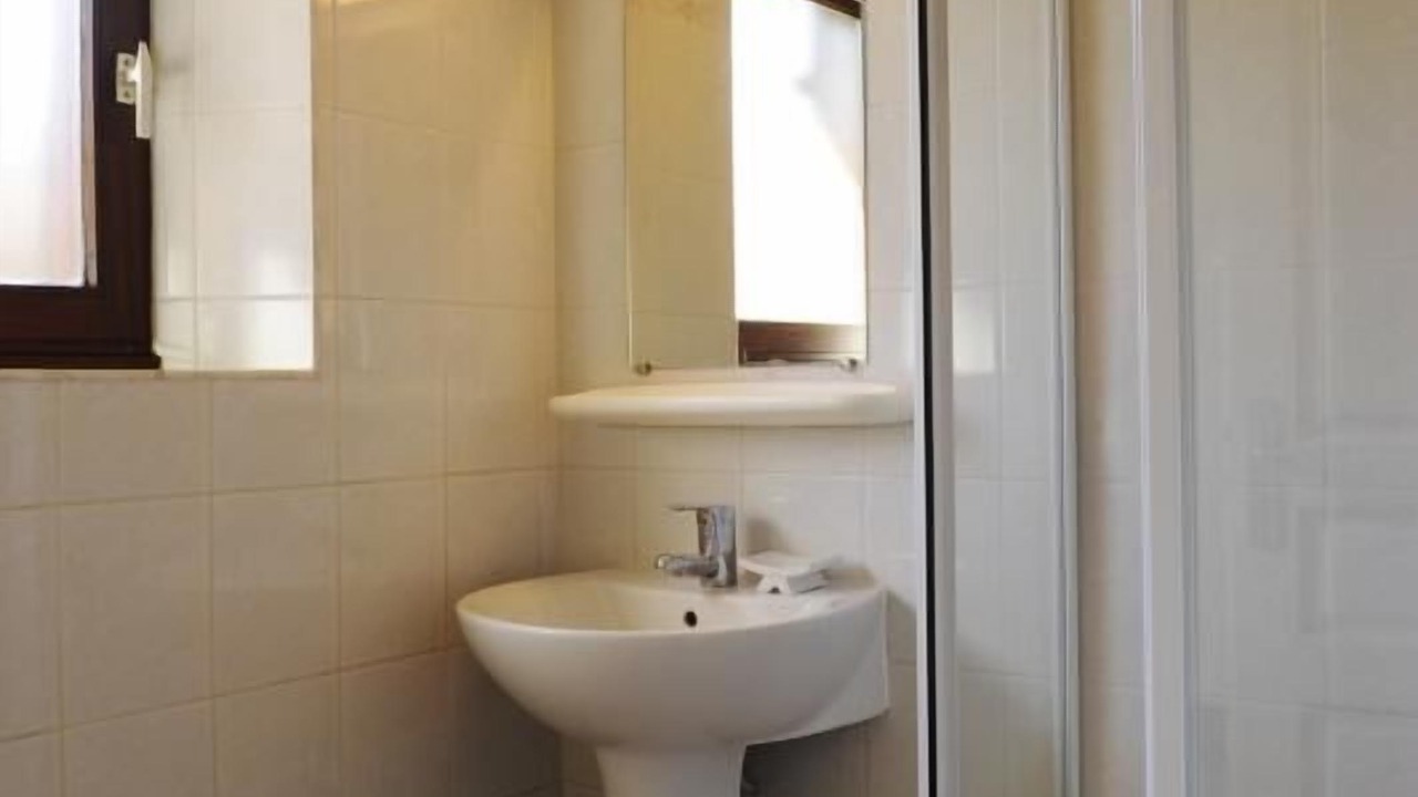 Photo of Bathroom in Geraudot