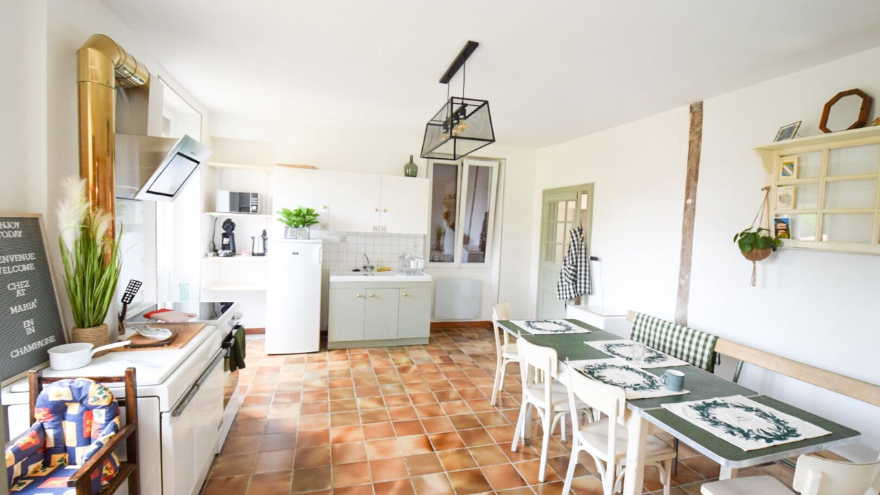 Photo of Kitchen in Celles-sur-Ource