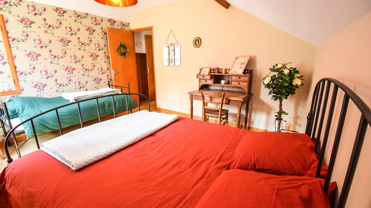 Photo of Bedroom in Celles-sur-Ource