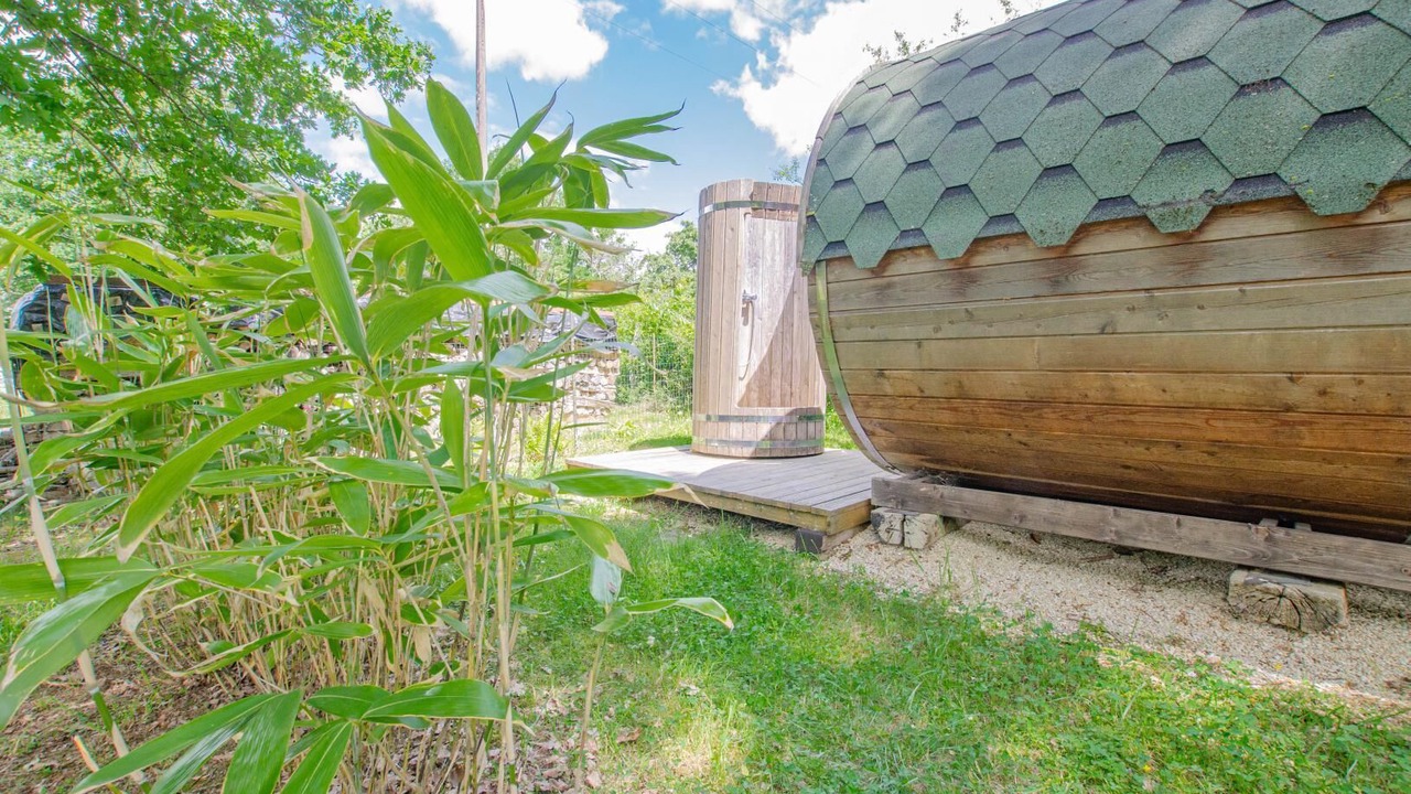 Photo of Outdoor in Chennegy