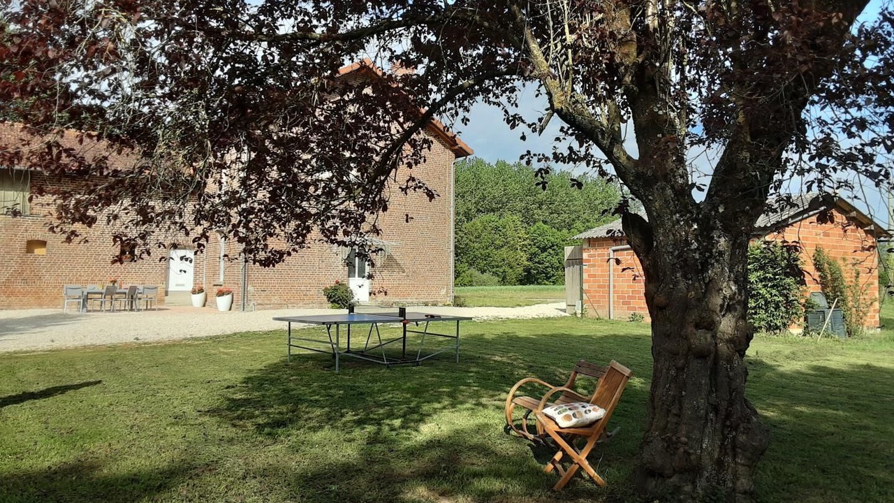 Photo of Patio Balcony in Yevres-le-Petit