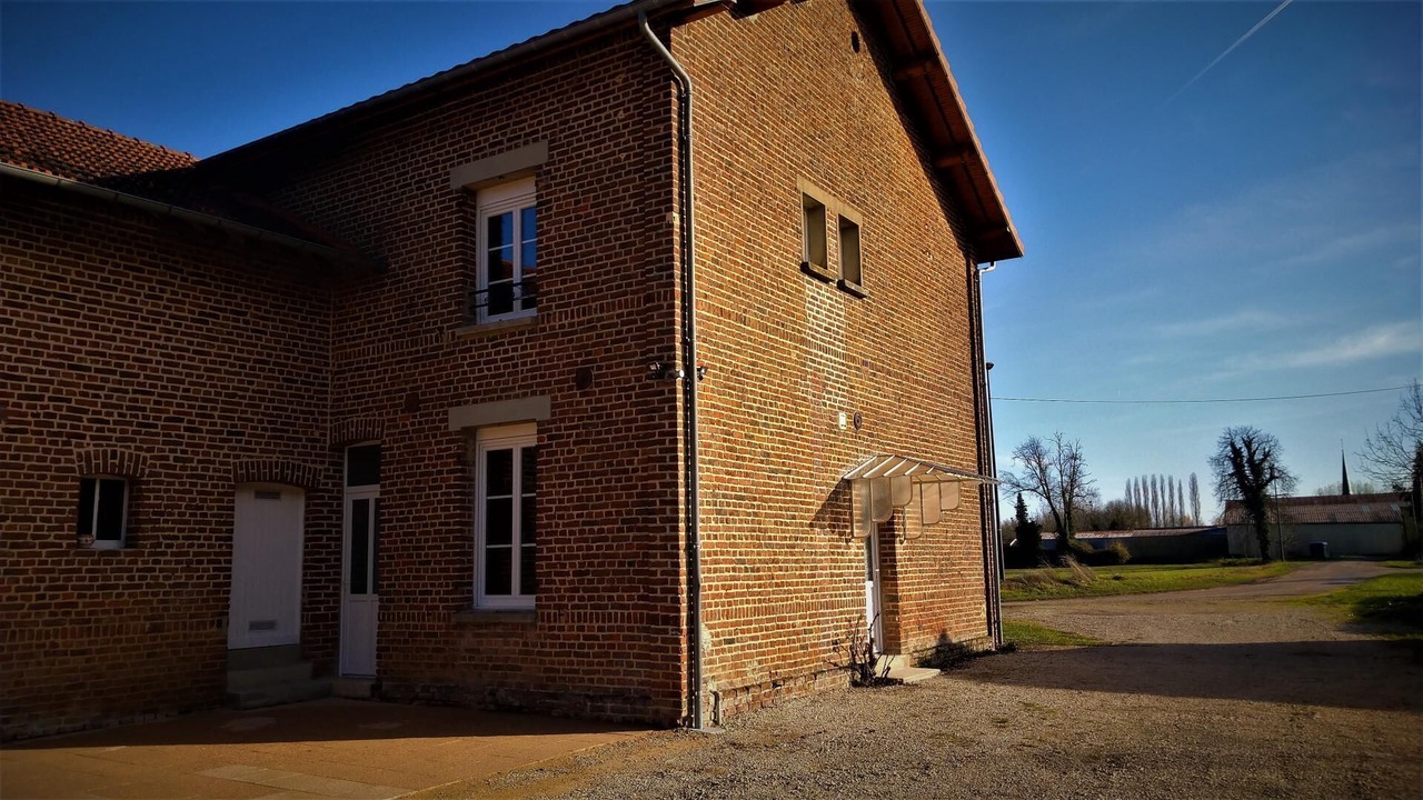 Photo of Outdoor in Yevres-le-Petit