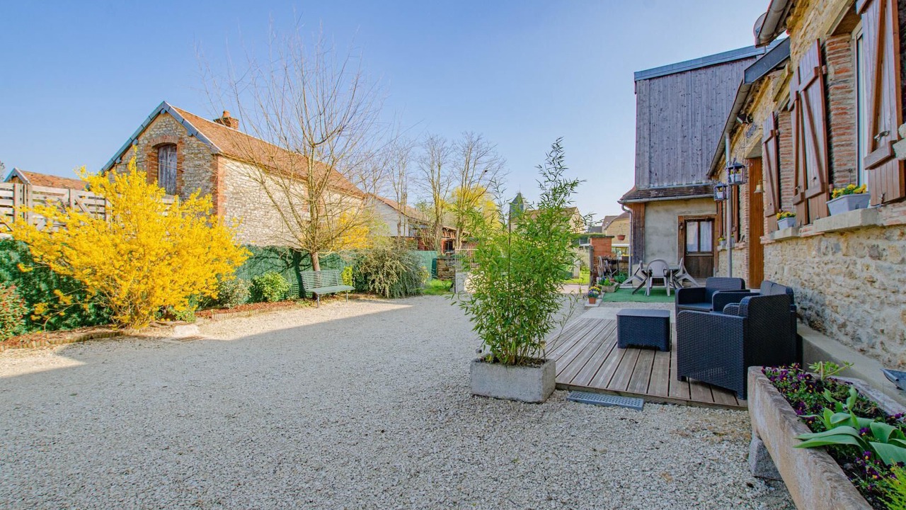 Photo of Patio Balcony in Briel-sur-Barse