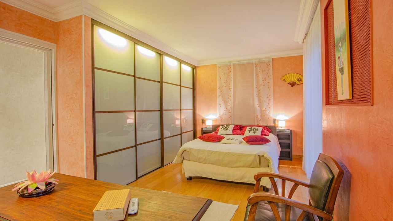 Photo of Bedroom in Old Town