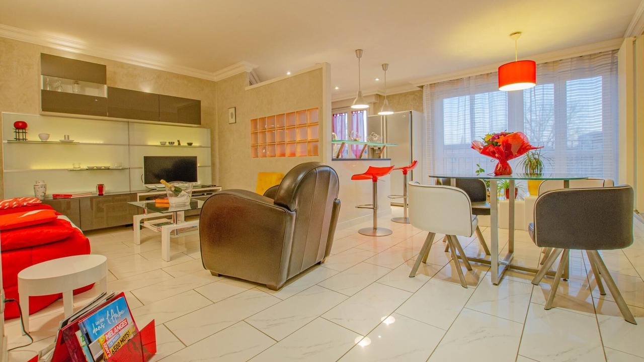 Photo of Others in Old Town