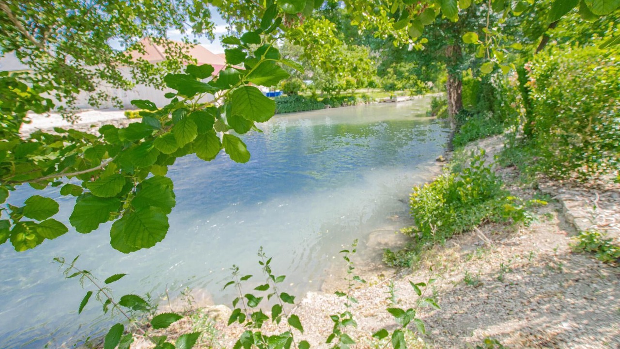 Photo of Outdoor in Lhuitre