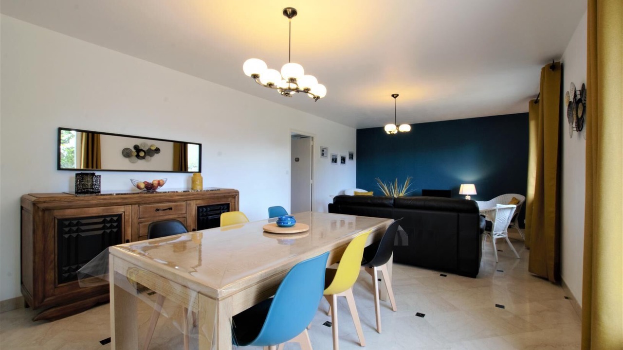 Photo of Others in Piney