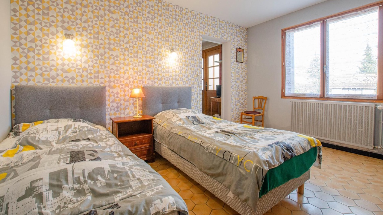 Photo of Bedroom in Onjon