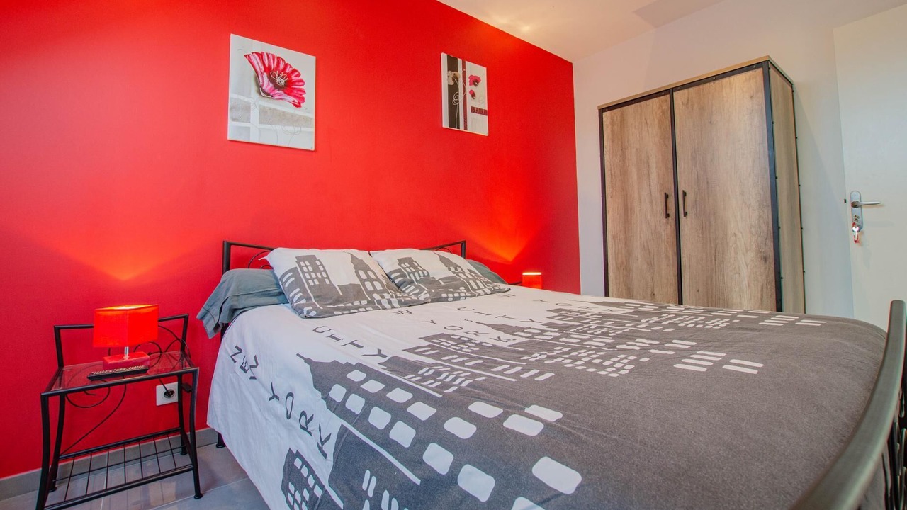 Photo of Bedroom in Fontaine-les-Gres