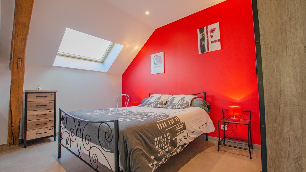 Photo of Bedroom in Fontaine-les-Gres