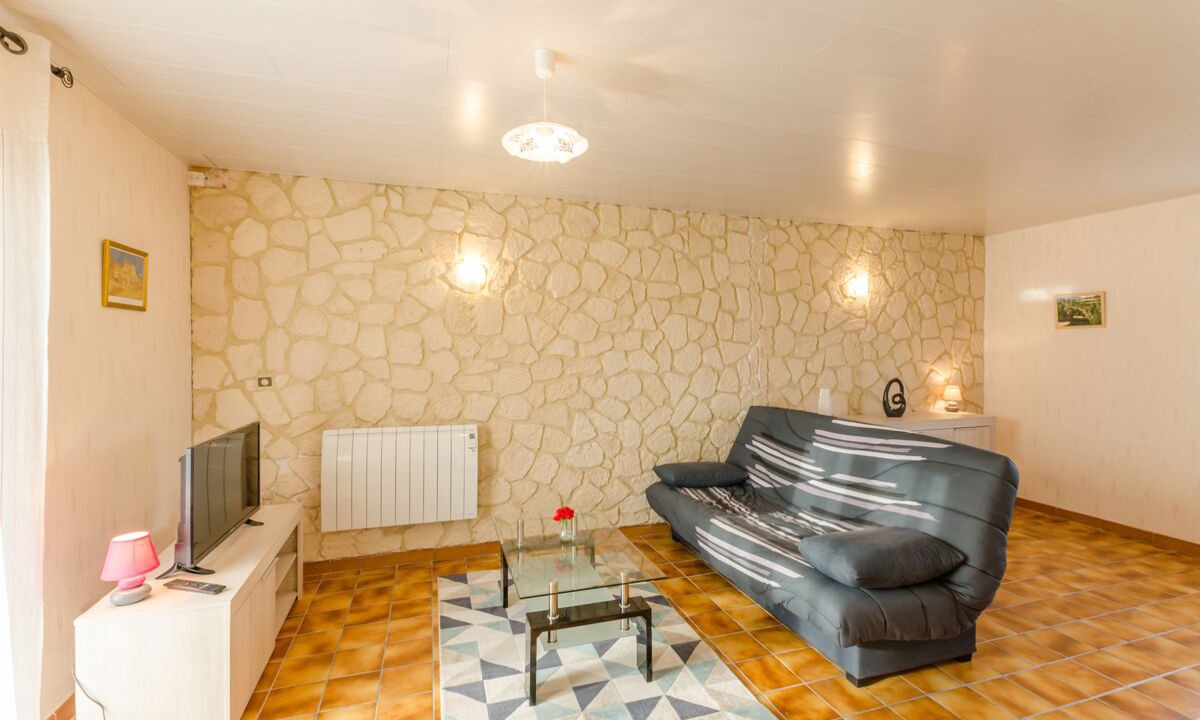 Photo of Livingroom in Fontaine-les-Gres