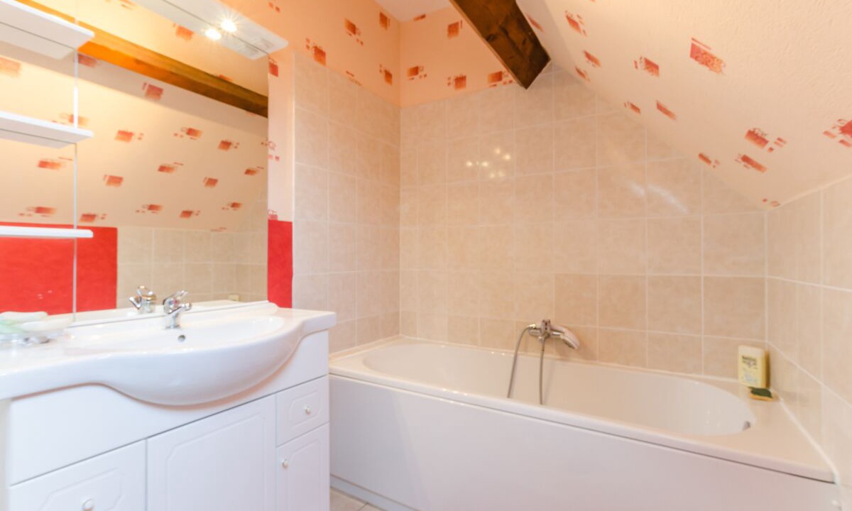 Photo of Bathroom in Fontaine-les-Gres