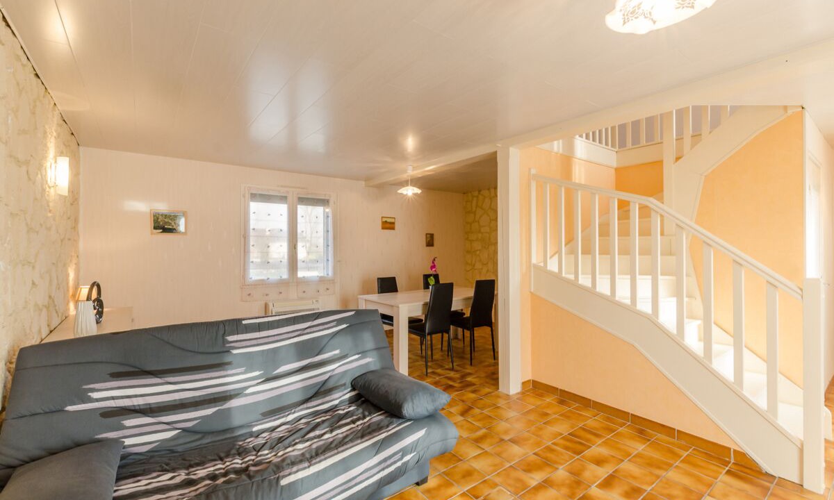 Photo of Livingroom in Fontaine-les-Gres