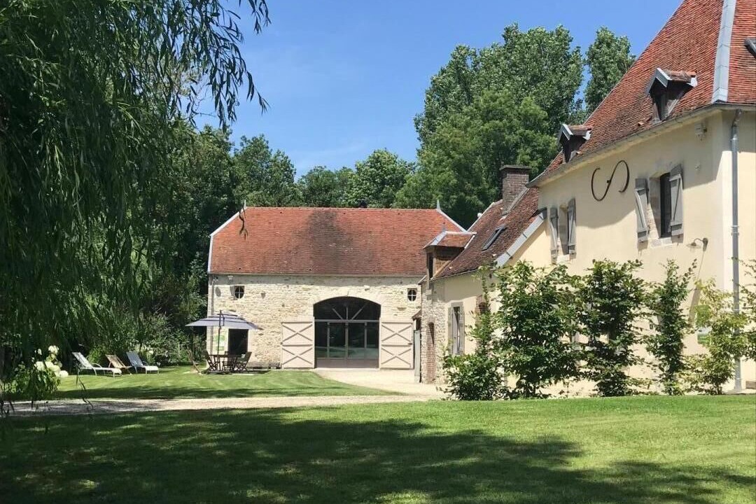 Photo of Outdoor in Jully-sur-Sarce