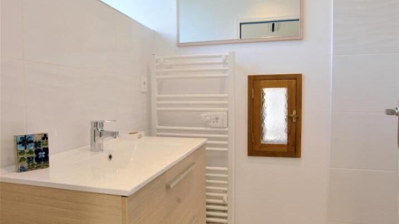 Photo of Bathroom in Jully-sur-Sarce