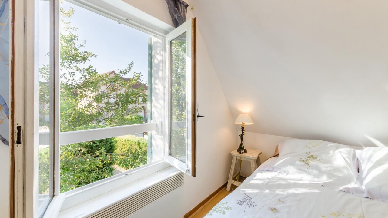 Photo of Bedroom in Troyes
